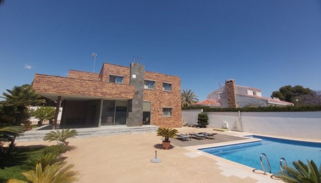 Begagnad - Fristående Villa - Orihuela Costa