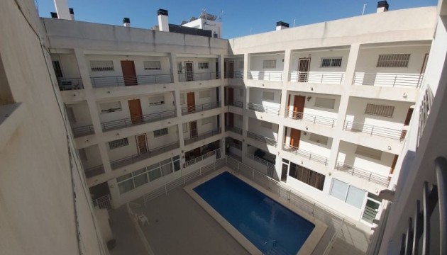 Wiederverkauf - Apartment - Almoradi - Almoradí