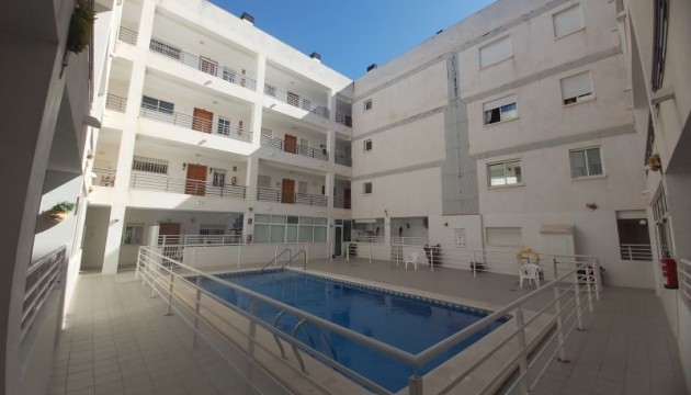 Wiederverkauf - Apartment - Almoradi - Almoradí