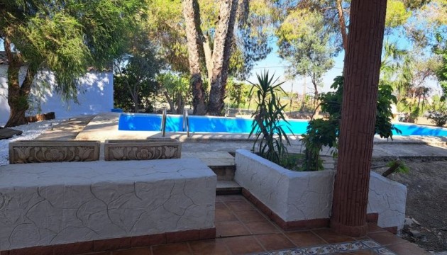 Herverkoop - Country House - Orihuela