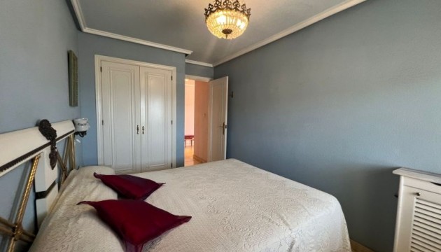 Перепродажа - Квартира - Torrevieja