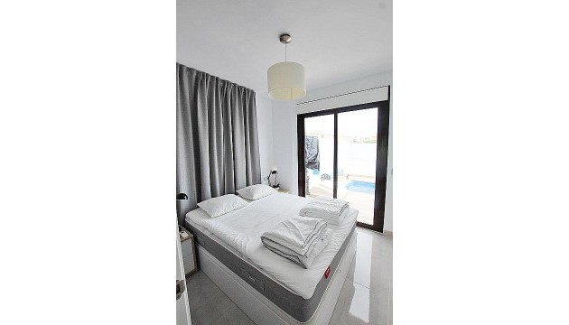 Reventa - Chalet Independiente - Orihuela Costa - Sectores Cuerda (La) Y Lomas De Cabo Roig