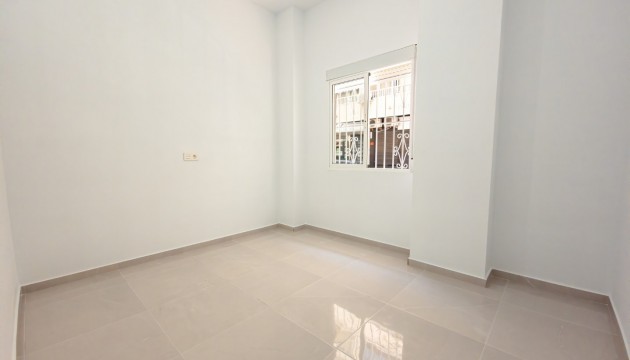 Herverkoop - Apartment - Torrevieja - El Acequión - Los Náufragos