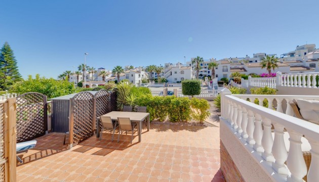 Herverkoop - Detached Villa - Orihuela Costa - Los Dolses