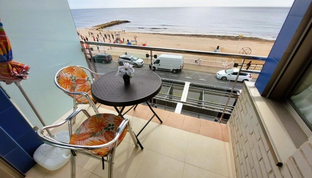 Resale - Apartment - Torrevieja - Playa de los Locos