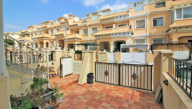 Перепродажа - Таунхаус - Orihuela Costa - Villamartín