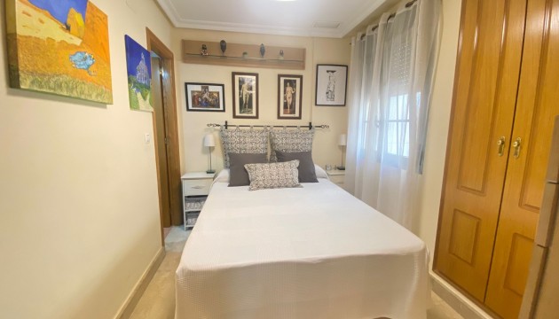 Herverkoop - Apartment - Torrevieja - PARQUE DE LAS NACIONES