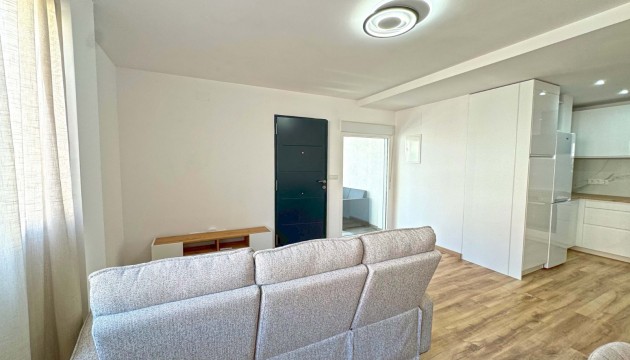 Herverkoop - Apartment - Torrevieja - Playa del Cura