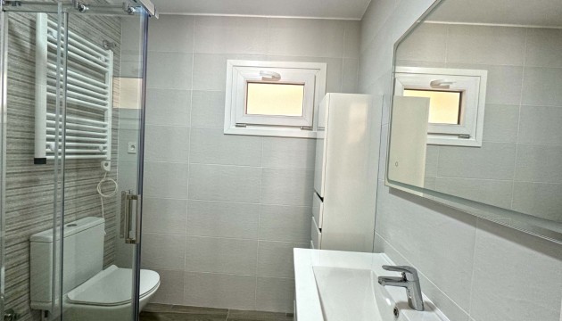 Wiederverkauf - Apartment - Torrevieja - Playa del Cura