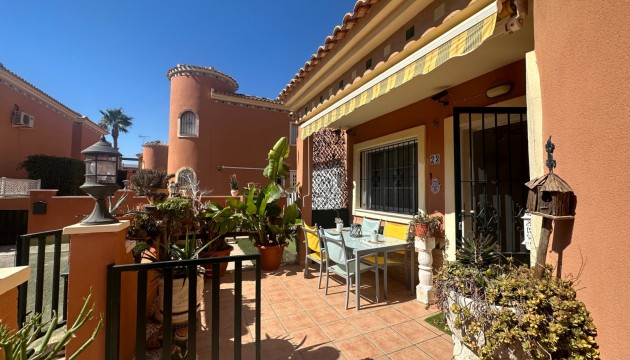 Перепродажа - отдельная вилла - Orihuela - Playa Flamenca