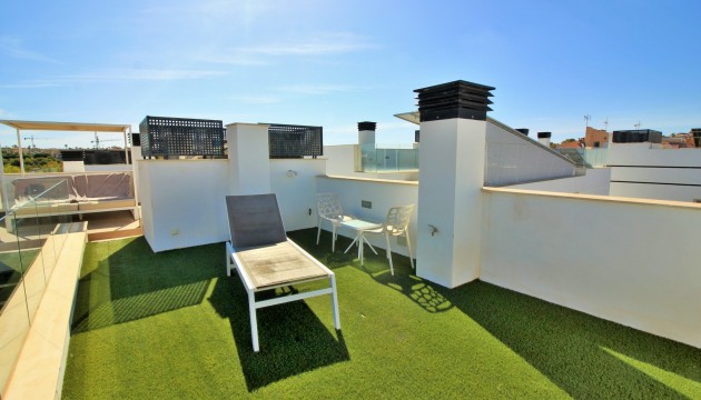 Herverkoop - Detached Villa - Orihuela Costa - Villamartín