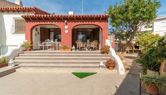 Resale - Detached Villa - Orihuela Costa - Punta Prima