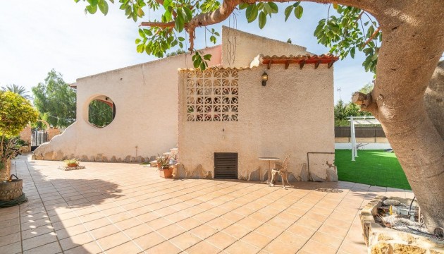 Resale - Detached Villa - Orihuela Costa - Punta Prima