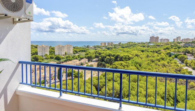 Resale - Apartment - Orihuela Costa - Campoamor