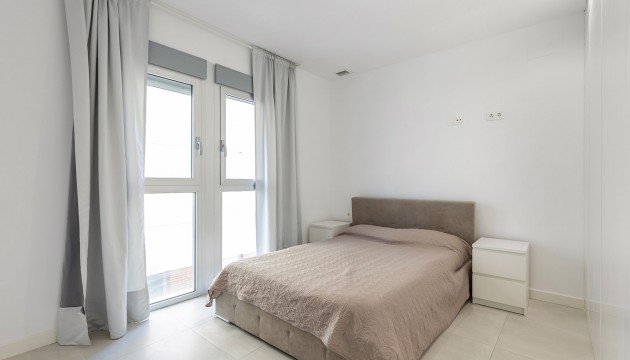 Wiederverkauf - Apartment - Orihuela Costa - Villamartín