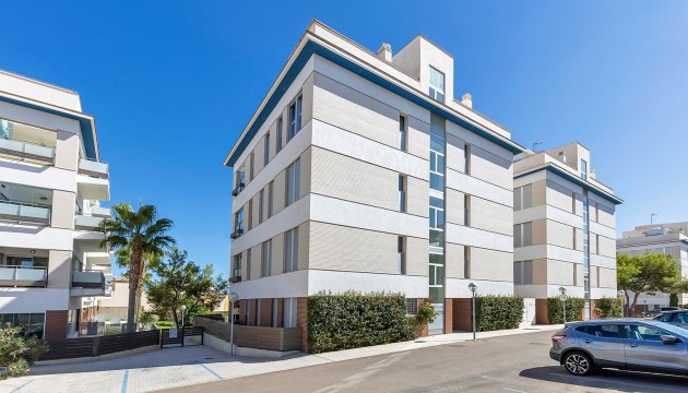 Resale - Apartment - Orihuela Costa - Villamartín