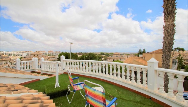 Перепродажа - отдельная вилла - Orihuela Costa - Villamartín