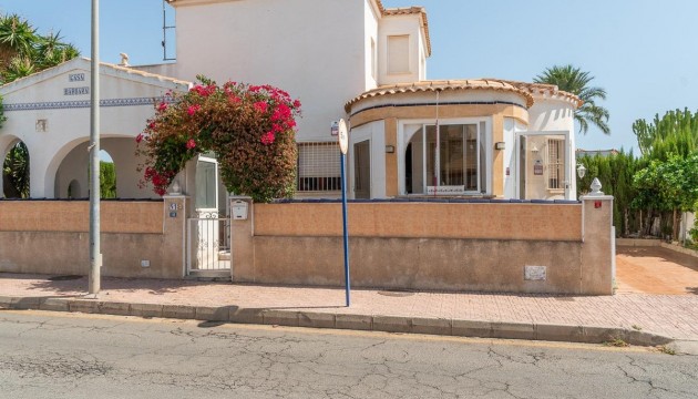 Herverkoop - Detached Villa - Orihuela Costa - La Florida