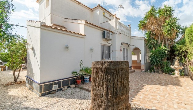 Herverkoop - Detached Villa - Orihuela Costa - La Florida