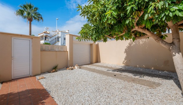 Herverkoop - Detached Villa - Orihuela Costa - Los Dolses