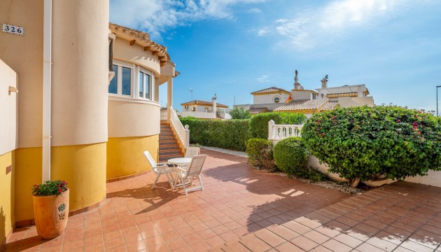 Resale - Detached Villa - Orihuela Costa - Los Dolses*