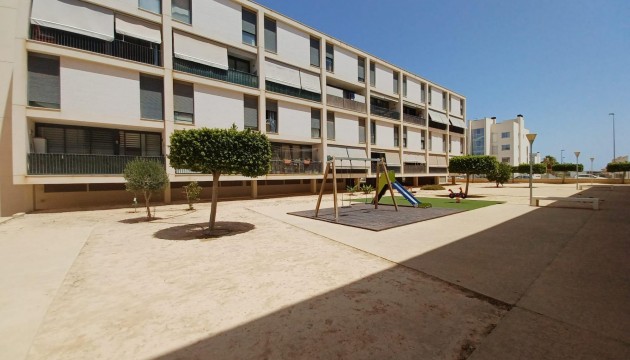 Resale - Apartment - Orihuela Costa - Los Dolses