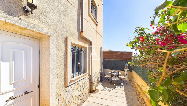 Resale - Detached Villa - Pinar de Campoverde