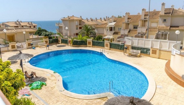 Herverkoop - Apartment - Orihuela Costa - Campoamor