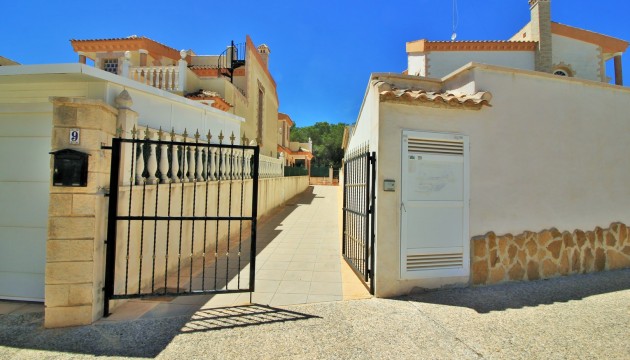 Resale - Detached Villa - Orihuela Costa - Los Dolses