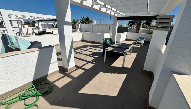 Resale - Apartment - Guardamar del Segura - El Raso