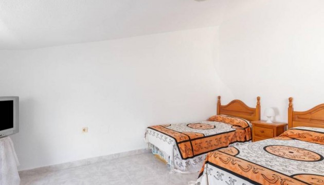 Resale - Bungalow - Torrevieja - San Luis