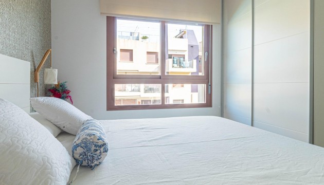 Resale - Apartment - Pilar de la Horadada - Mil Palmeras