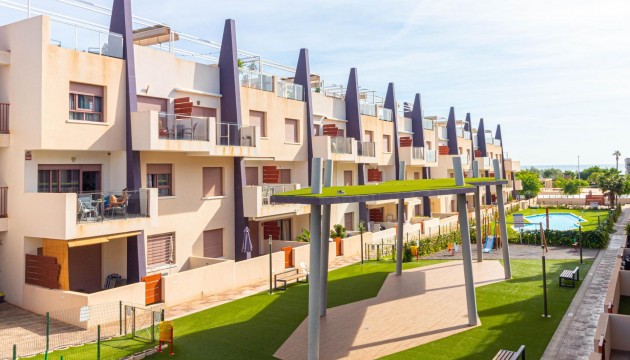 Resale - Apartment - Pilar de la Horadada - Mil Palmeras