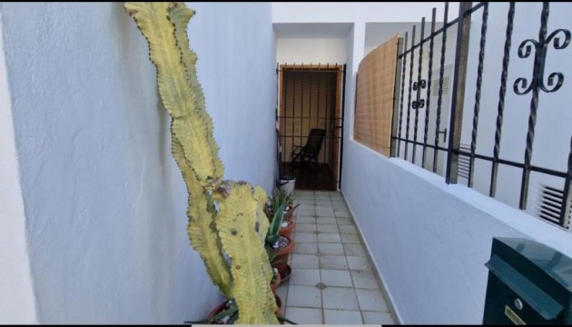 Resale - Apartment - Orihuela Costa - Campoamor