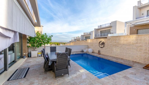 Resale - Detached Villa - Orihuela Costa - Villamartín