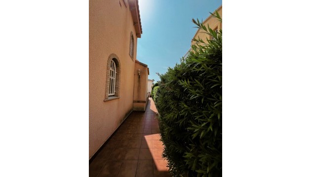 Resale - Semi Detached Villa - Orihuela Costa - Playa Flamenca