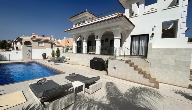 Herverkoop - Detached Villa - Ciudad Quesada