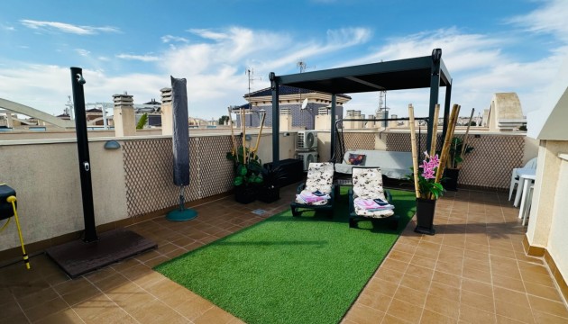 Перепродажа - Квартира - Orihuela Costa - Cabo Roig