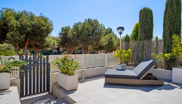 Herverkoop - Detached Villa - Orihuela Costa - La Zenia