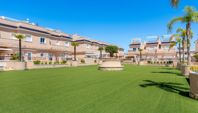 Перепродажа - Таунхаус - Orihuela Costa - Lomas de Cabo Roig