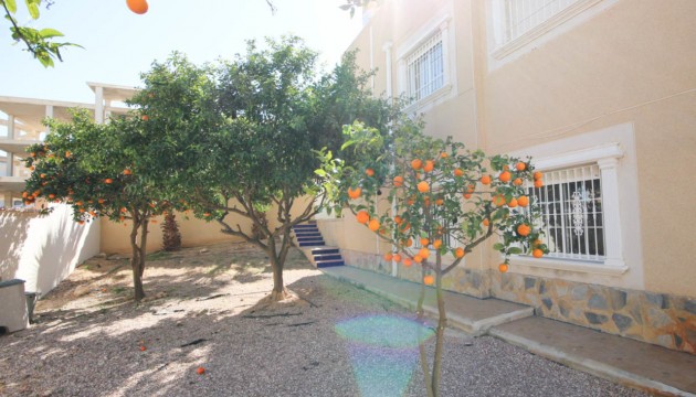 Herverkoop - Detached Villa - Orihuela Costa - La Zenia