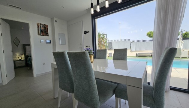 Herverkoop - Detached Villa - Orihuela Costa - Villamartín