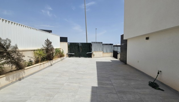 Перепродажа - отдельная вилла - Orihuela Costa - Villamartín