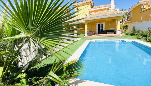 Resale - Detached Villa - Orihuela Costa - Cabo Roig