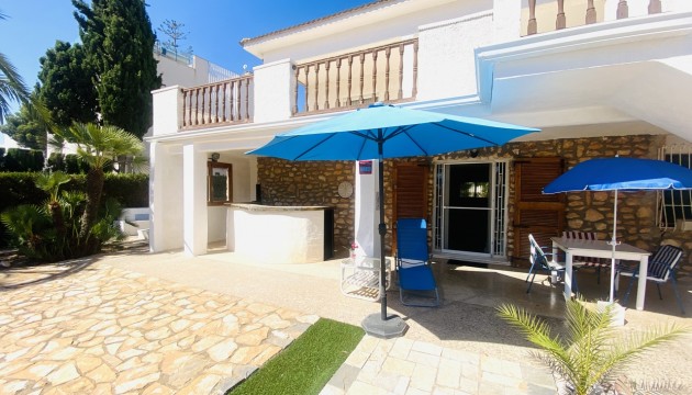 Wiederverkauf - Detached Villa - Orihuela Costa - La Zenia