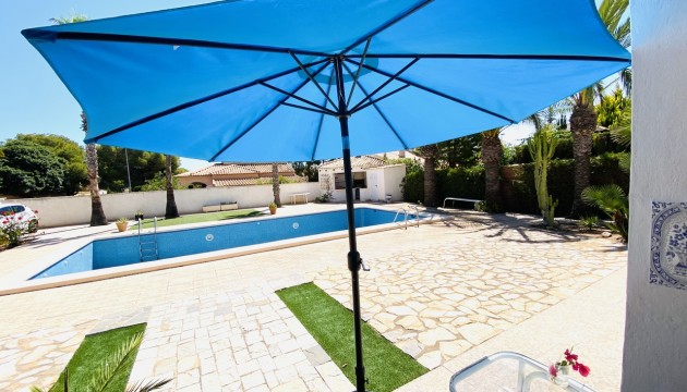 Resale - Detached Villa - Orihuela Costa - La Zenia