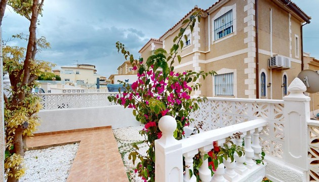 Resale - Townhouse - Orihuela Costa - Villamartín