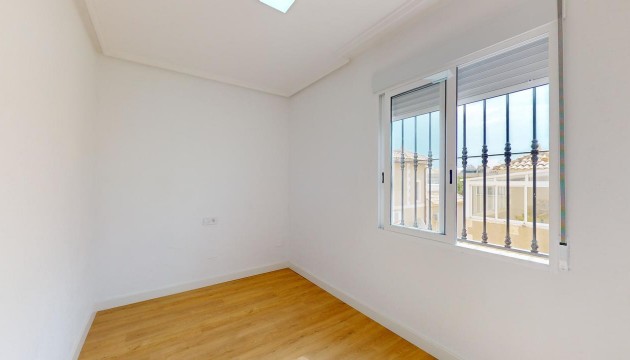 Resale - Townhouse - Orihuela Costa - Villamartín