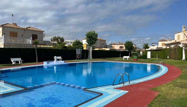 Resale - Townhouse - Orihuela Costa - Playa Flamenca