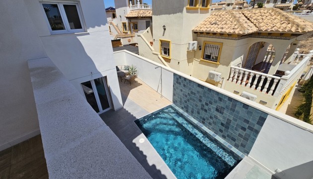 Herverkoop - Detached Villa - Orihuela Costa - La Zenia